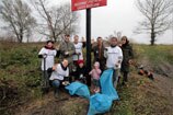Łachy Brzeskie - wolontariusze sprzątali i znakowali nadwiślański rezerwat przyrody